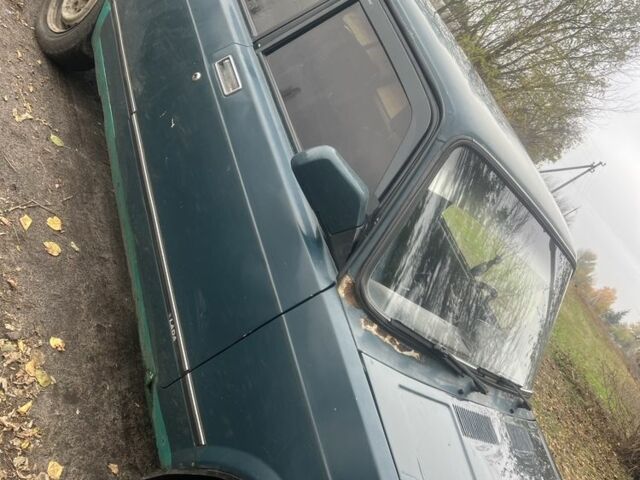 Зеленый ВАЗ 2105, объемом двигателя 1.5 л и пробегом 100 тыс. км за 572 $, фото 1 на Automoto.ua