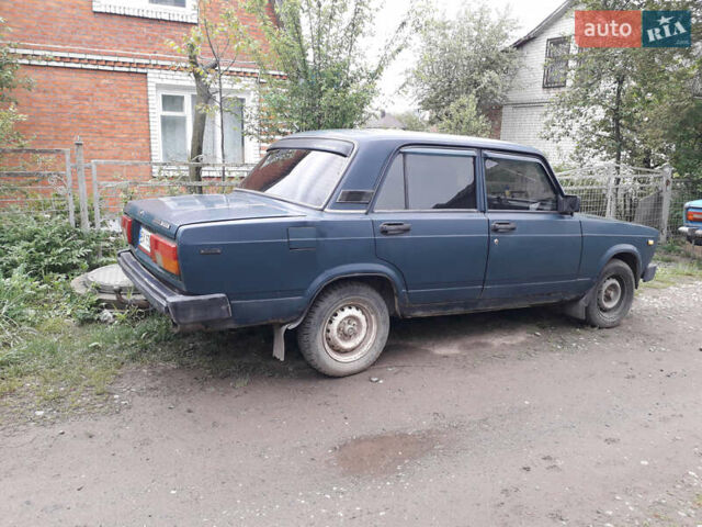 Зеленый ВАЗ 2105, объемом двигателя 1.5 л и пробегом 100 тыс. км за 300 $, фото 1 на Automoto.ua