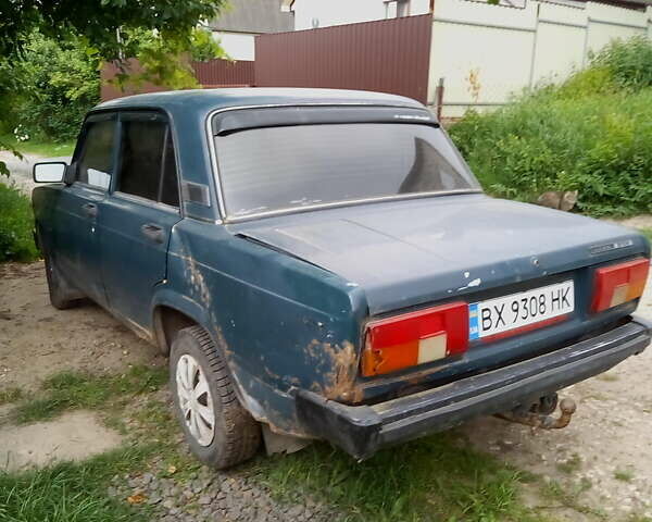 Зеленый ВАЗ 2105, объемом двигателя 1.5 л и пробегом 100 тыс. км за 300 $, фото 3 на Automoto.ua
