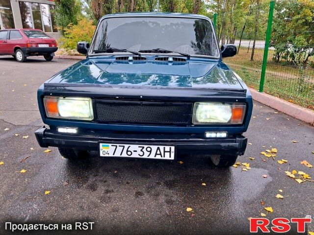 Зелений ВАЗ 2105, об'ємом двигуна 1.5 л та пробігом 316 тис. км за 1100 $, фото 5 на Automoto.ua