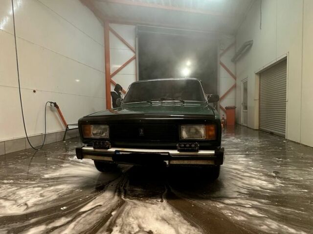 Зеленый ВАЗ 2105, объемом двигателя 1.4 л и пробегом 2 тыс. км за 1000 $, фото 4 на Automoto.ua