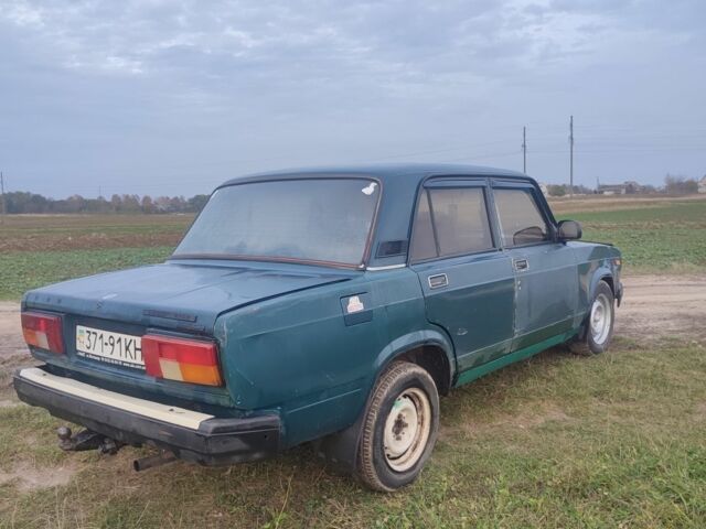 Зелений ВАЗ 2105, об'ємом двигуна 1.3 л та пробігом 350 тис. км за 454 $, фото 3 на Automoto.ua