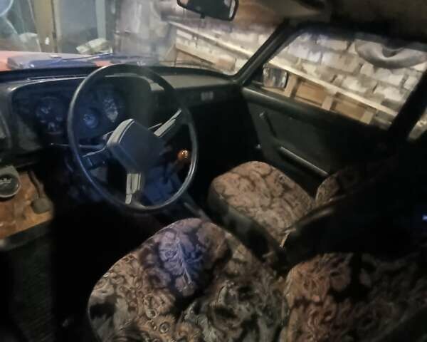 Оранжевый ВАЗ 2105, объемом двигателя 1.29 л и пробегом 59 тыс. км за 720 $, фото 3 на Automoto.ua