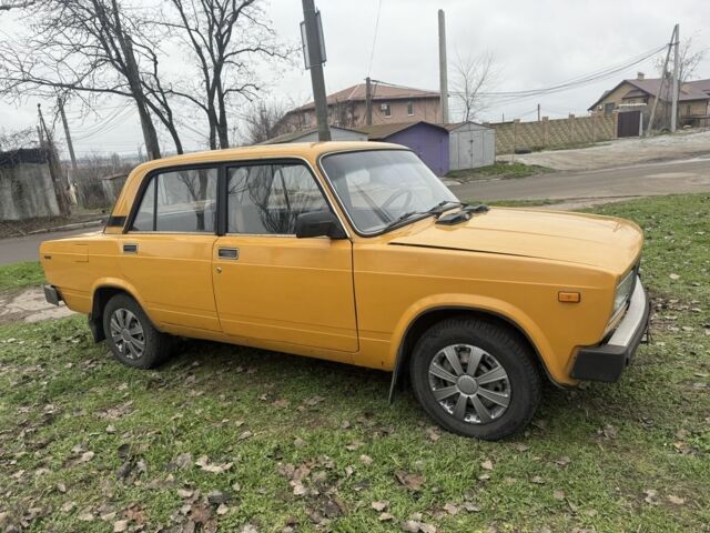 Оранжевый ВАЗ 2105, объемом двигателя 1.3 л и пробегом 89 тыс. км за 710 $, фото 6 на Automoto.ua