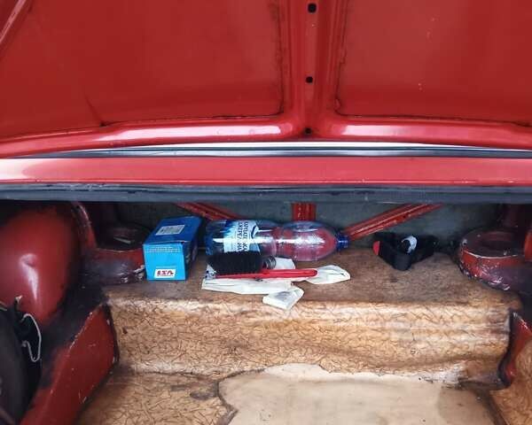 Оранжевый ВАЗ 2105, объемом двигателя 1.3 л и пробегом 100 тыс. км за 700 $, фото 6 на Automoto.ua