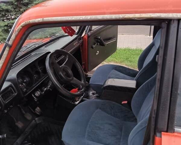 Оранжевый ВАЗ 2105, объемом двигателя 1.3 л и пробегом 100 тыс. км за 700 $, фото 5 на Automoto.ua