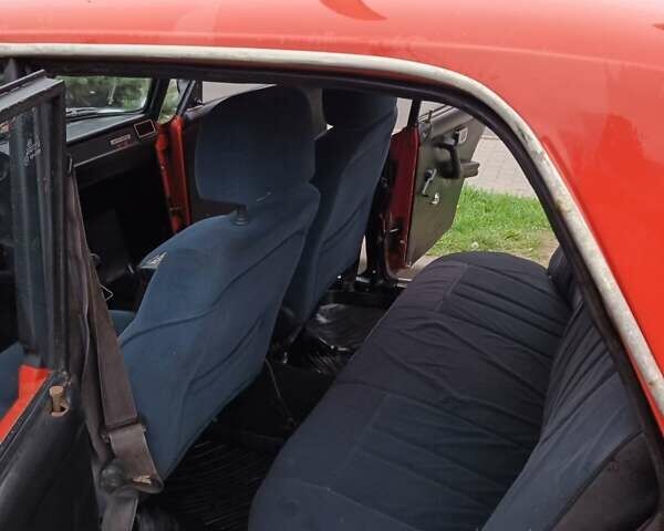 Оранжевый ВАЗ 2105, объемом двигателя 1.3 л и пробегом 100 тыс. км за 700 $, фото 8 на Automoto.ua