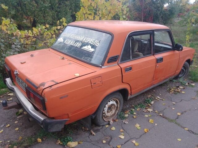 Оранжевый ВАЗ 2105, объемом двигателя 0 л и пробегом 200 тыс. км за 346 $, фото 2 на Automoto.ua
