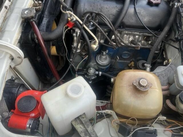 Білий ВАЗ 2106, об'ємом двигуна 1.5 л та пробігом 3 тис. км за 1200 $, фото 4 на Automoto.ua