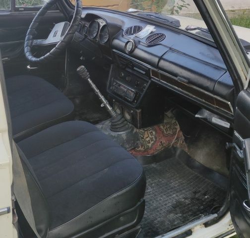 Белый ВАЗ 2106, объемом двигателя 1.3 л и пробегом 100 тыс. км за 800 $, фото 6 на Automoto.ua