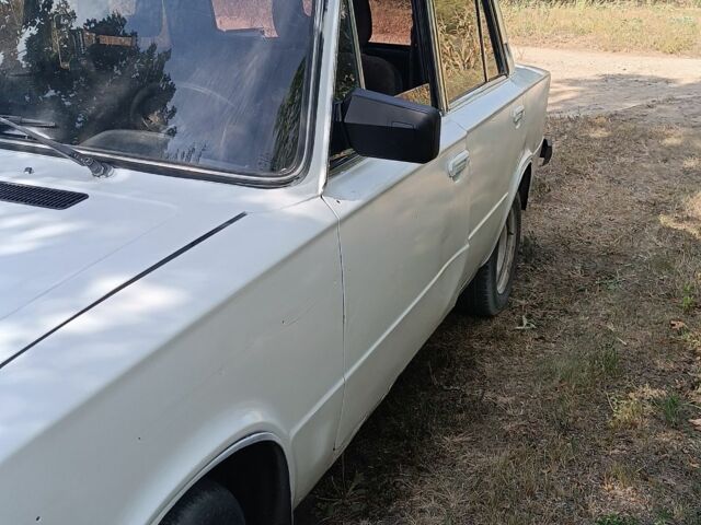 Белый ВАЗ 2106, объемом двигателя 2 л и пробегом 150 тыс. км за 426 $, фото 6 на Automoto.ua