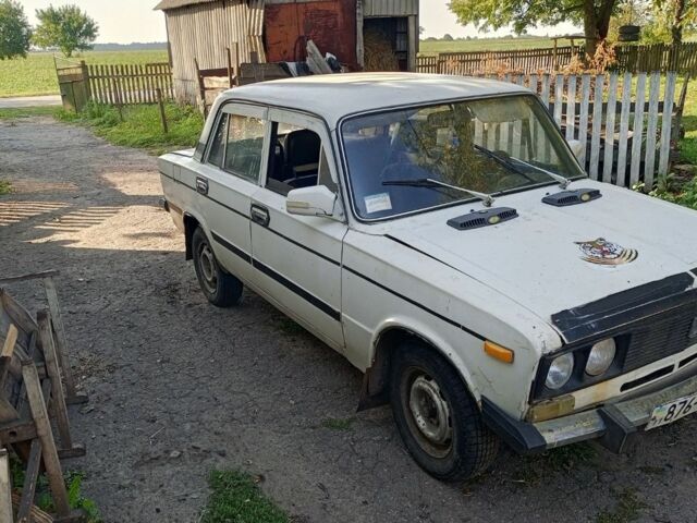 Белый ВАЗ 2106, объемом двигателя 7 л и пробегом 78 тыс. км за 400 $, фото 2 на Automoto.ua