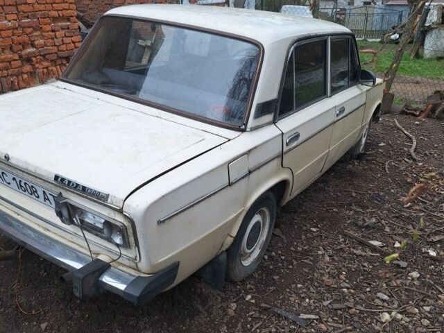 ВАЗ 2106 1989 у Львові на Automoto.ua Білий ВАЗ 2106, об'ємом двигуна 1 л та пробігом 300 тис. км за 200 $, фото 3 на Automoto.ua