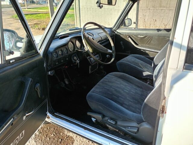 Белый ВАЗ 2106, объемом двигателя 1.6 л и пробегом 61 тыс. км за 800 $, фото 4 на Automoto.ua