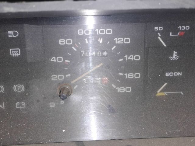 Білий ВАЗ 2106, об'ємом двигуна 0 л та пробігом 300 тис. км за 600 $, фото 5 на Automoto.ua