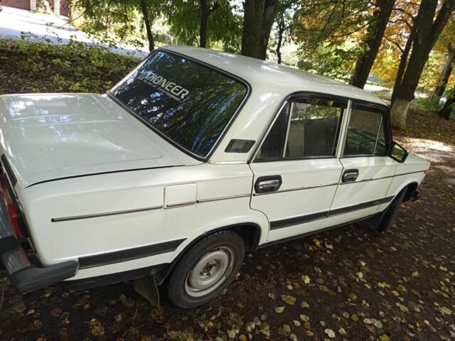 Білий ВАЗ 2106, об'ємом двигуна 1.3 л та пробігом 332 тис. км за 1600 $, фото 3 на Automoto.ua