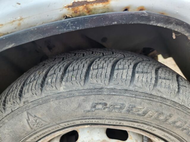 ВАЗ 2106 1996 в Андрушевке на Automoto.ua Белый ВАЗ 2106, объемом двигателя 1.1 л и пробегом 175 тыс. км за 273 $, фото 5 на Automoto.ua