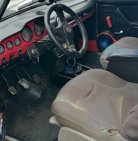 Білий ВАЗ 2106, об'ємом двигуна 1 л та пробігом 100 тис. км за 700 $, фото 5 на Automoto.ua