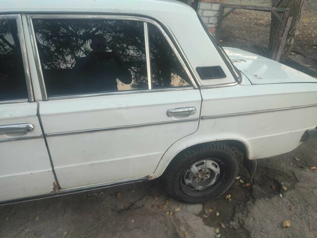 Белый ВАЗ 2106, объемом двигателя 0 л и пробегом 190 тыс. км за 333 $, фото 3 на Automoto.ua