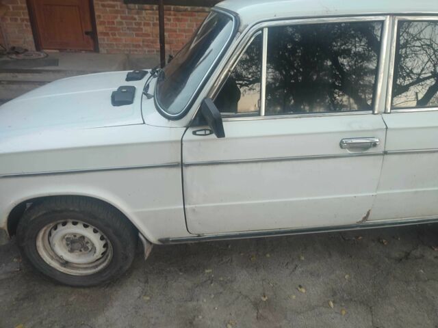 Белый ВАЗ 2106, объемом двигателя 0 л и пробегом 190 тыс. км за 333 $, фото 4 на Automoto.ua