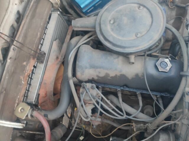 Белый ВАЗ 2106, объемом двигателя 0 л и пробегом 190 тыс. км за 333 $, фото 6 на Automoto.ua