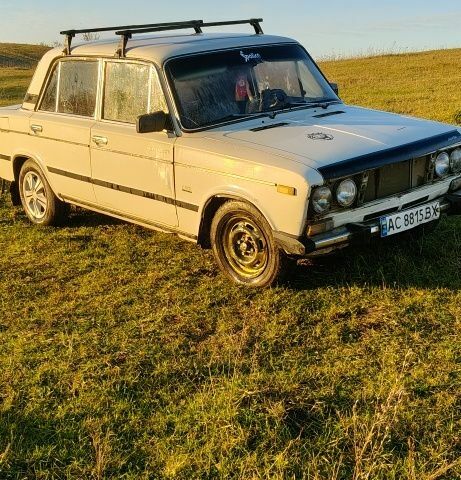 Белый ВАЗ 2106, объемом двигателя 1.3 л и пробегом 380 тыс. км за 414 $, фото 1 на Automoto.ua