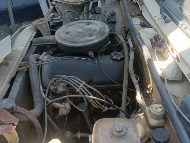 Белый ВАЗ 2106, объемом двигателя 1 л и пробегом 1 тыс. км за 250 $, фото 5 на Automoto.ua