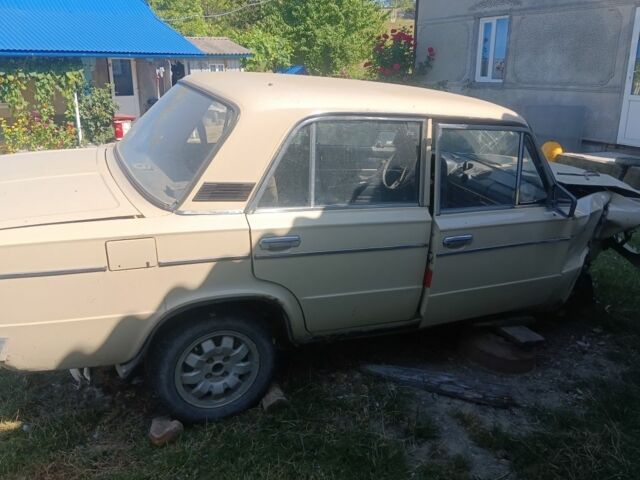 Белый ВАЗ 2106, объемом двигателя 1 л и пробегом 1 тыс. км за 250 $, фото 3 на Automoto.ua