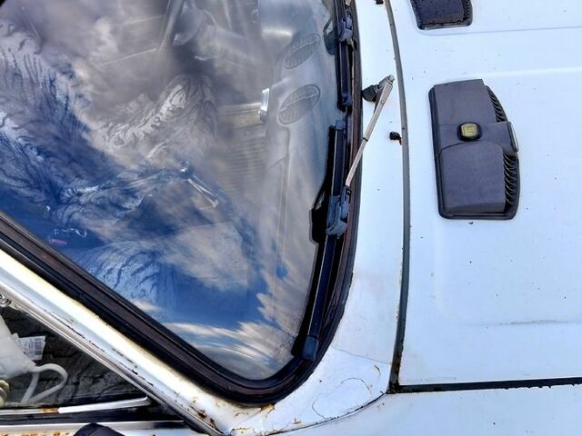 Білий ВАЗ 2106, об'ємом двигуна 1.5 л та пробігом 0 тис. км за 600 $, фото 4 на Automoto.ua