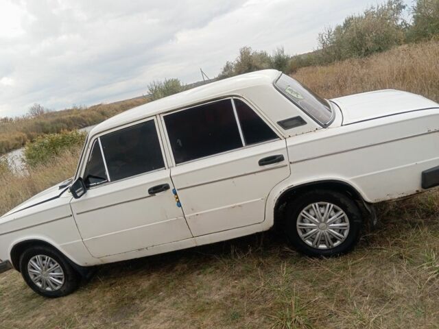 Белый ВАЗ 2106, объемом двигателя 0 л и пробегом 62 тыс. км за 531 $, фото 3 на Automoto.ua
