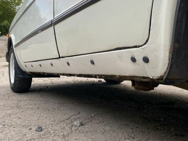 Белый ВАЗ 2106, объемом двигателя 0 л и пробегом 210 тыс. км за 850 $, фото 8 на Automoto.ua