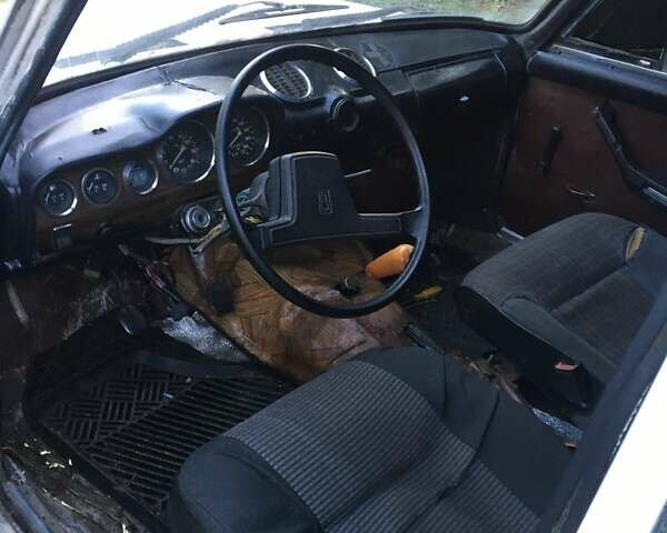 Білий ВАЗ 2106, об'ємом двигуна 1.5 л та пробігом 100 тис. км за 362 $, фото 4 на Automoto.ua