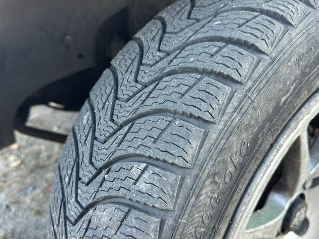 Белый ВАЗ 2106, объемом двигателя 1.6 л и пробегом 120 тыс. км за 572 $, фото 5 на Automoto.ua