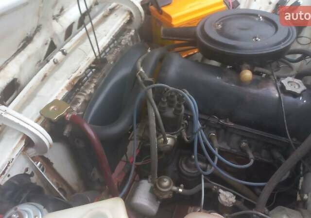 Білий ВАЗ 2106, об'ємом двигуна 1.57 л та пробігом 135 тис. км за 708 $, фото 4 на Automoto.ua