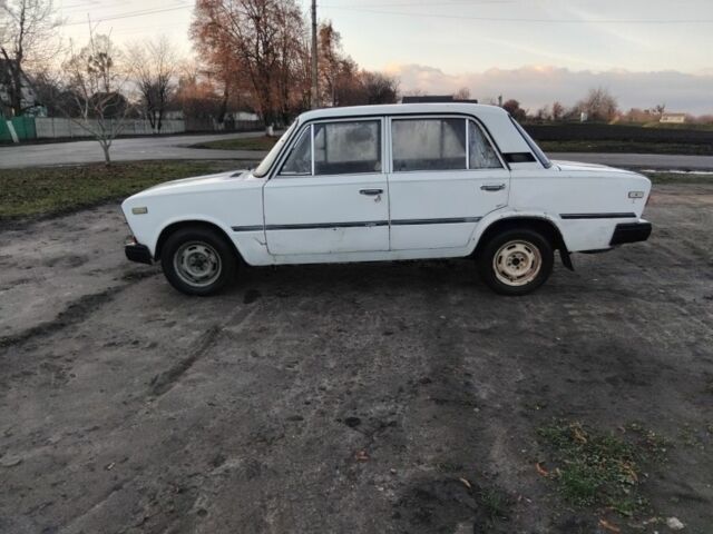 Белый ВАЗ 2106, объемом двигателя 1.5 л и пробегом 300 тыс. км за 397 $, фото 1 на Automoto.ua