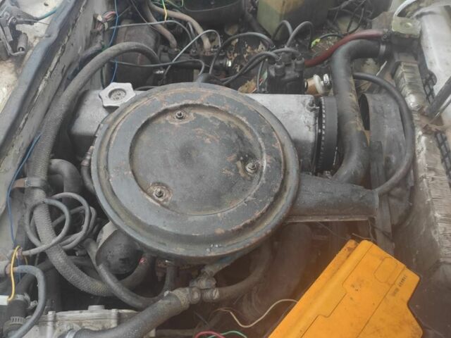 Білий ВАЗ 2106, об'ємом двигуна 1.5 л та пробігом 200 тис. км за 600 $, фото 5 на Automoto.ua