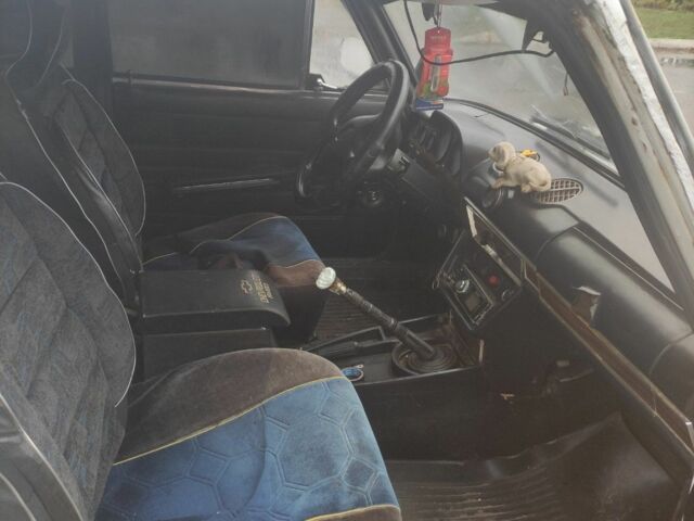 Білий ВАЗ 2106, об'ємом двигуна 1.5 л та пробігом 200 тис. км за 600 $, фото 3 на Automoto.ua