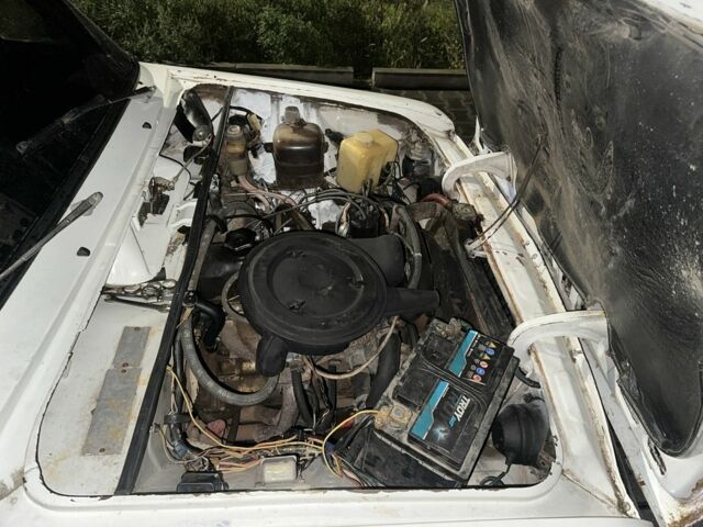 ВАЗ 2106 1978 в Одессе на Automoto.ua Белый ВАЗ 2106, объемом двигателя 1.5 л и пробегом 80 тыс. км за 1000 $, фото 7 на Automoto.ua