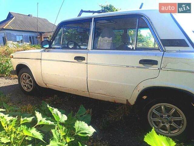 Білий ВАЗ 2106, об'ємом двигуна 1.5 л та пробігом 100 тис. км за 601 $, фото 4 на Automoto.ua