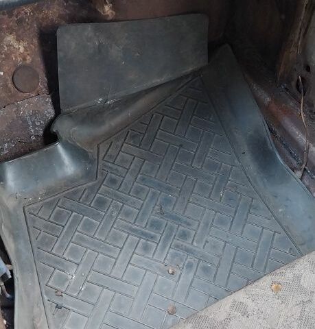 Белый ВАЗ 2106, объемом двигателя 1 л и пробегом 69 тыс. км за 500 $, фото 8 на Automoto.ua