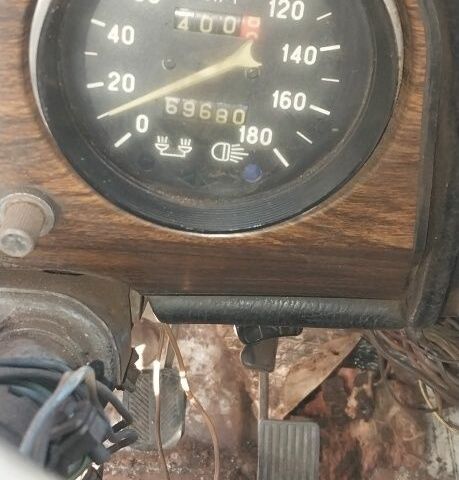 Белый ВАЗ 2106, объемом двигателя 1 л и пробегом 69 тыс. км за 600 $, фото 6 на Automoto.ua