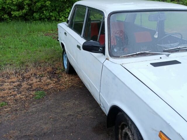 Белый ВАЗ 2106, объемом двигателя 0 л и пробегом 50 тыс. км за 363 $, фото 3 на Automoto.ua
