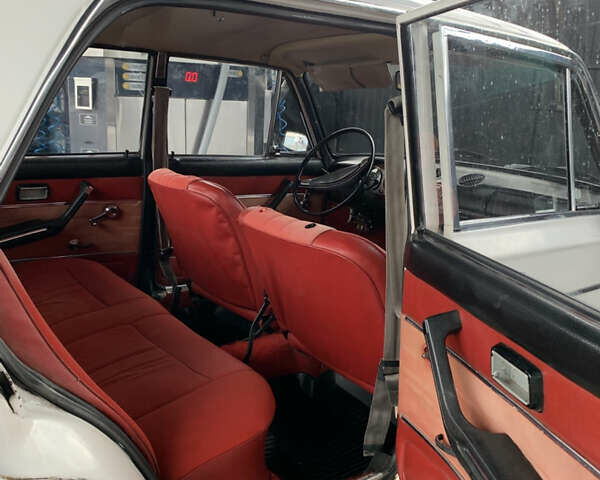 ВАЗ 2106 1980 в Полонном на Automoto.ua Белый ВАЗ 2106, объемом двигателя 1.6 л и пробегом 30 тыс. км за 653 $, фото 6 на Automoto.ua