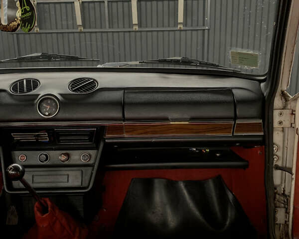 ВАЗ 2106 1980 в Полонном на Automoto.ua Белый ВАЗ 2106, объемом двигателя 1.6 л и пробегом 30 тыс. км за 653 $, фото 10 на Automoto.ua