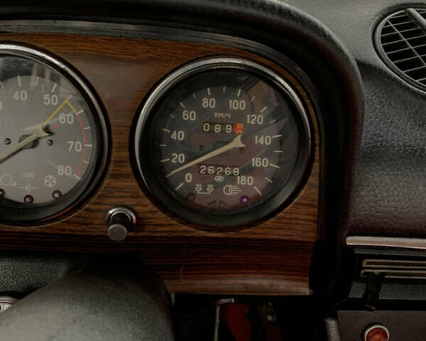 ВАЗ 2106 1980 в Полонном на Automoto.ua Белый ВАЗ 2106, объемом двигателя 1.6 л и пробегом 30 тыс. км за 653 $, фото 9 на Automoto.ua
