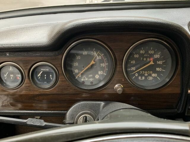 Белый ВАЗ 2106, объемом двигателя 1.6 л и пробегом 300 тыс. км за 620 $, фото 4 на Automoto.ua