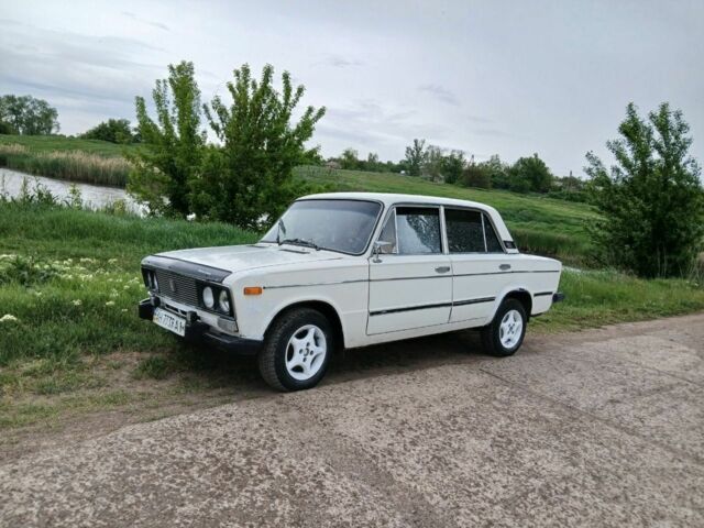 ВАЗ 2106 1981 в Александрие на Automoto.ua Белый ВАЗ 2106, объемом двигателя 6 л и пробегом 56 тыс. км за 1010 $, фото 1 на Automoto.ua