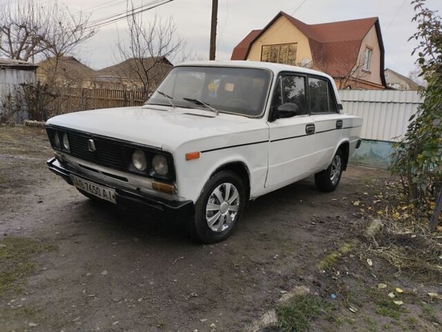 Белый ВАЗ 2106, объемом двигателя 1.5 л и пробегом 250 тыс. км за 500 $, фото 1 на Automoto.ua