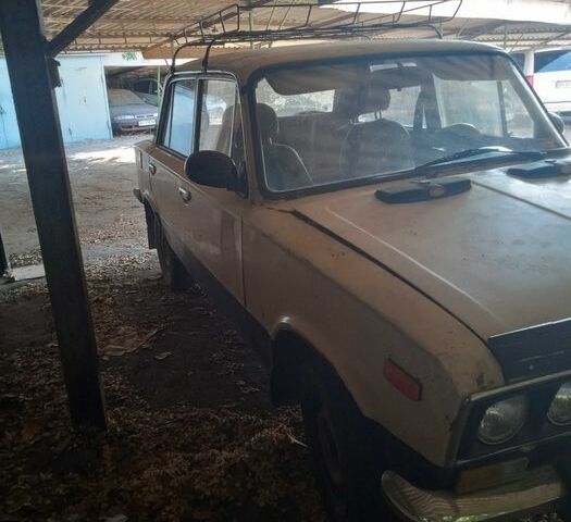 Белый ВАЗ 2106, объемом двигателя 1.5 л и пробегом 180 тыс. км за 490 $, фото 4 на Automoto.ua