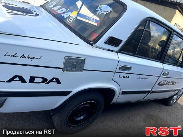 Белый ВАЗ 2106, объемом двигателя 1.3 л и пробегом 0 тыс. км за 600 $, фото 2 на Automoto.ua
